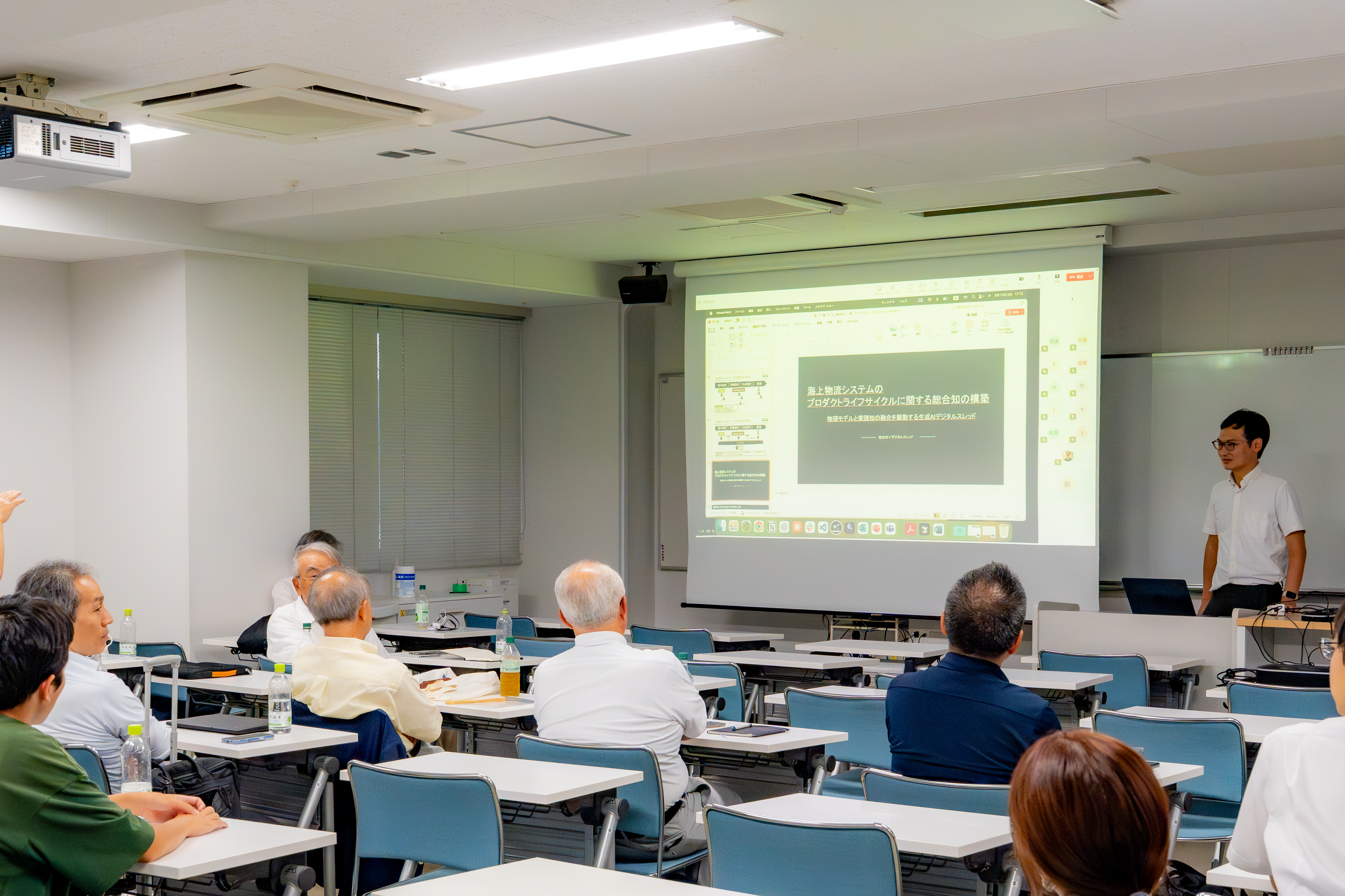 活動紹介の様子 06